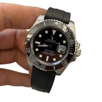 Black Dial date+Rubber Strap